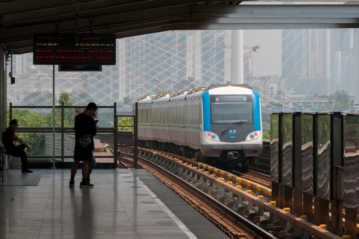 地铁站游戏_地铁站游戏下载安装手机版_地铁下载