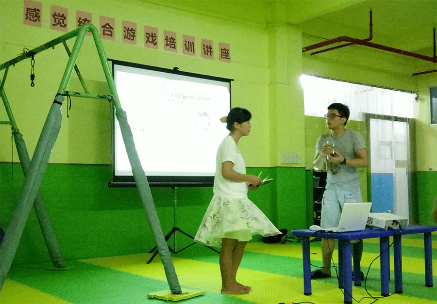 适合女生玩的手机网游游戏_不要网的手机游戏女生_女生玩的网络手游