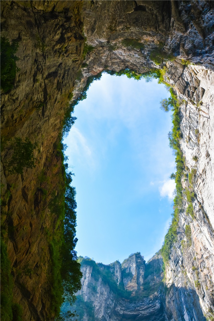 魔法洞穴2_洞穴英文_山洞的英文