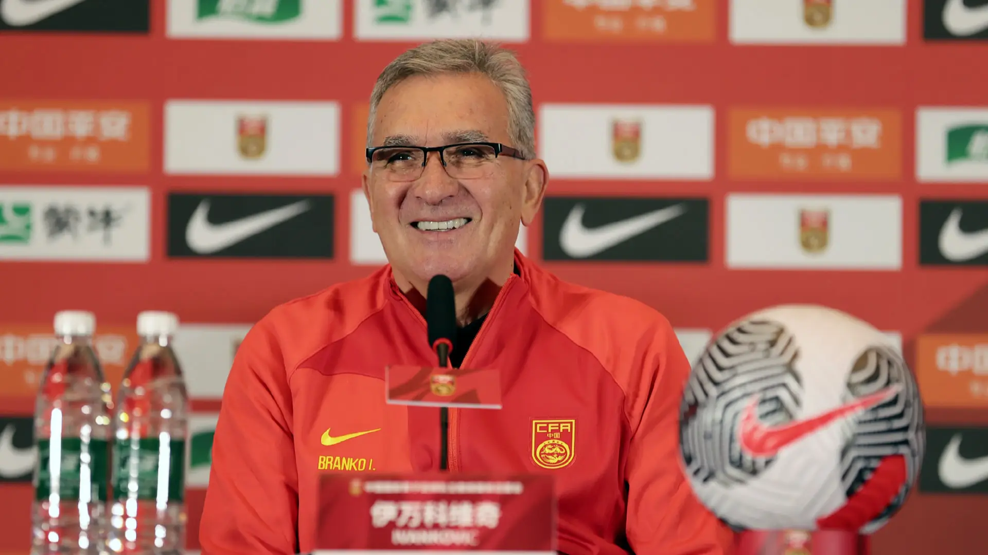 藏尸图片大全_色达天藏分女尸全过程图片_藏尸案例