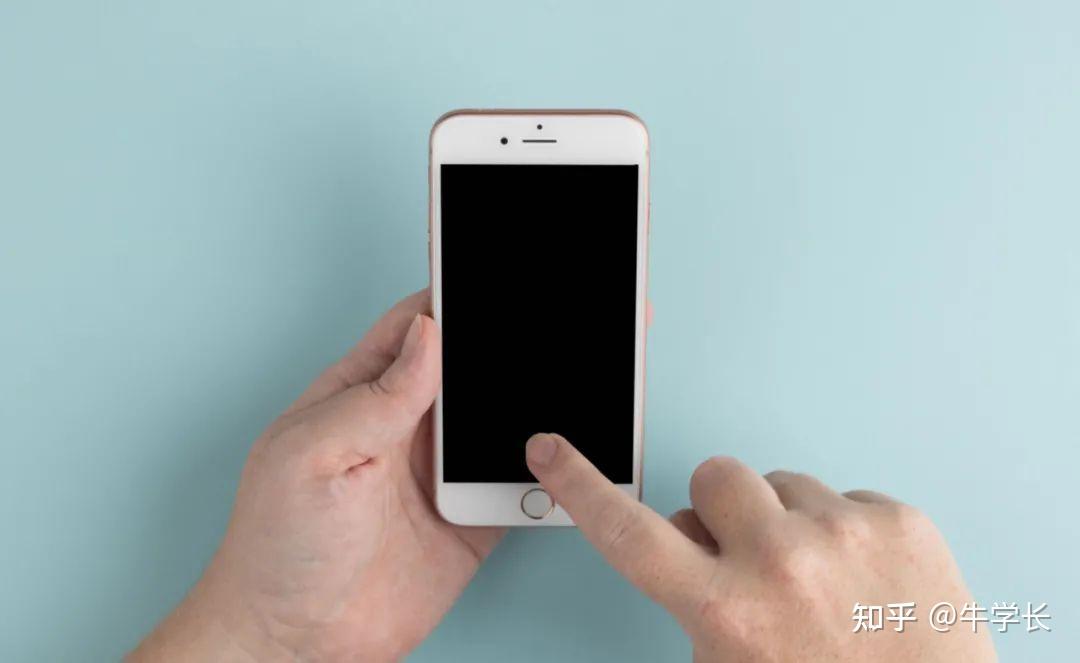 玩游戏黑屏手机_打游戏手机黑屏_黑屏打手机游戏能玩吗